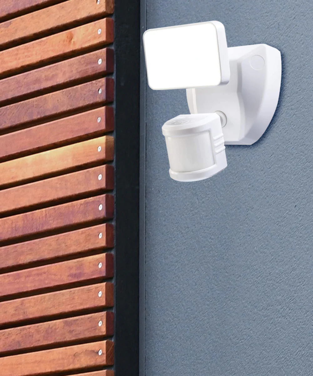 180 Degree LED Motion Sensor and Voice Activated Outdoor Security Flood Light White Finish, 6"H - Image 4