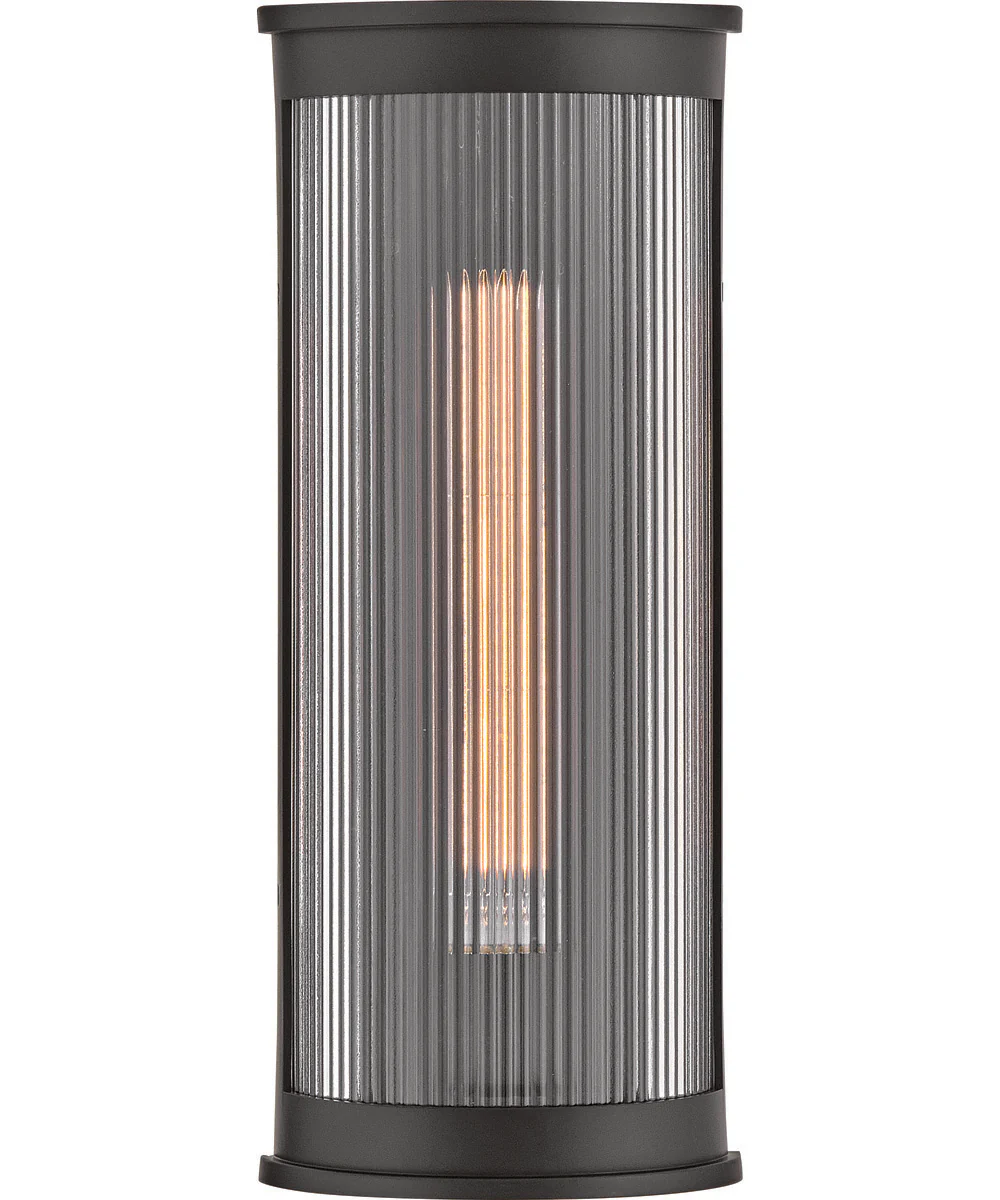 Bluffton 1-Light Medium Wall Mount Lantern in Black - Image 3