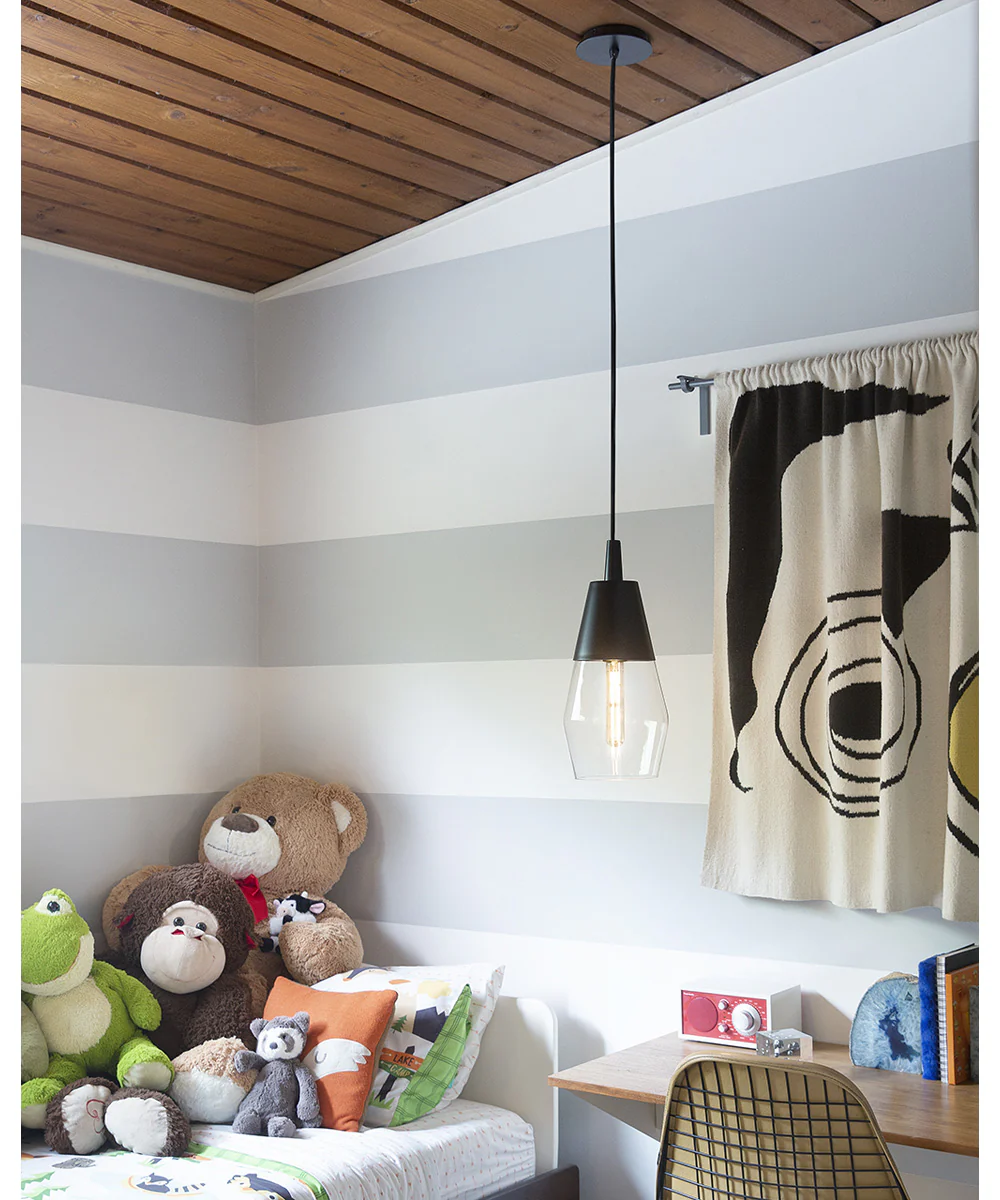 Livie 1-Light Small Single Light Convertible Pendant in Black - Image 2