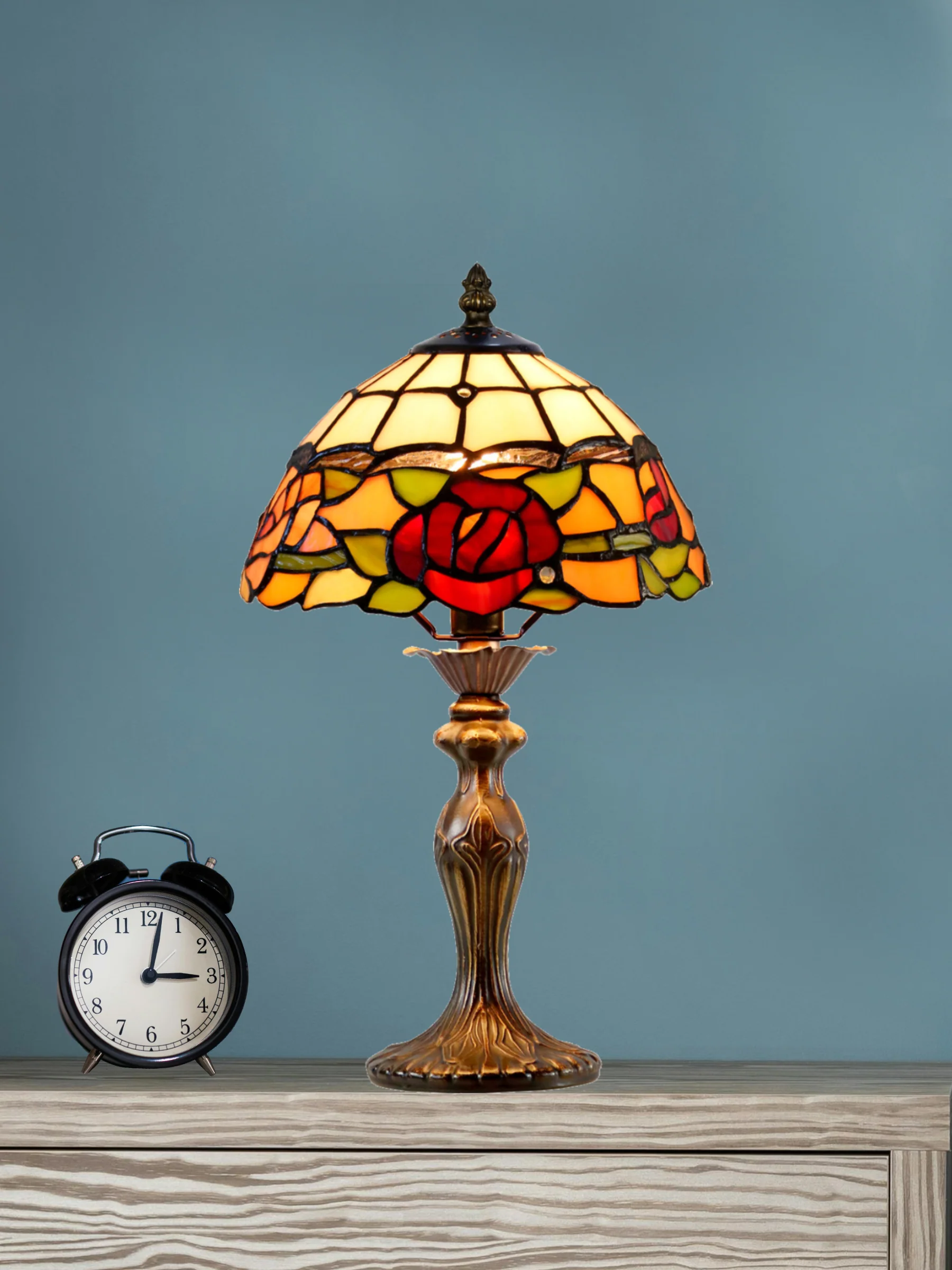 Innsdale Rose 15.25 Inch Tall Handmade Tiffany Accent Lamp