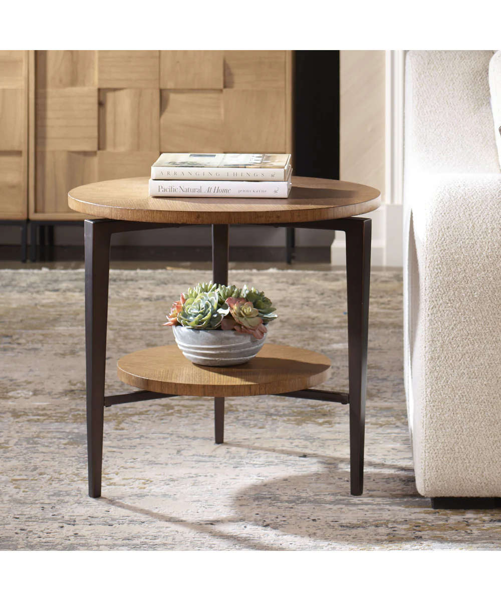 Loddon Oak Side Table - Image 2