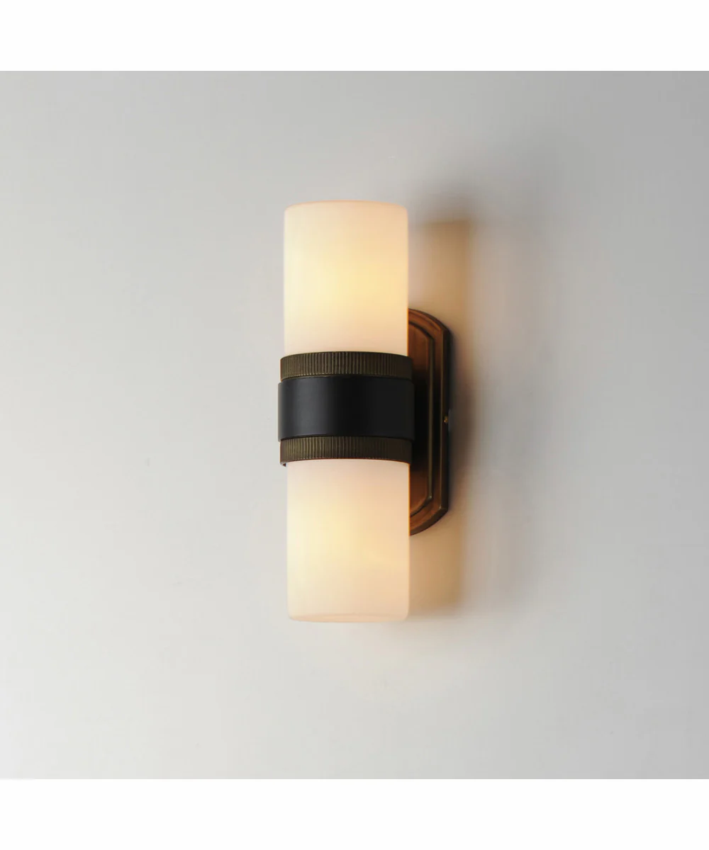 Ruffles 2-Light Outdoor Sconce Black / Antique Brass - Image 5