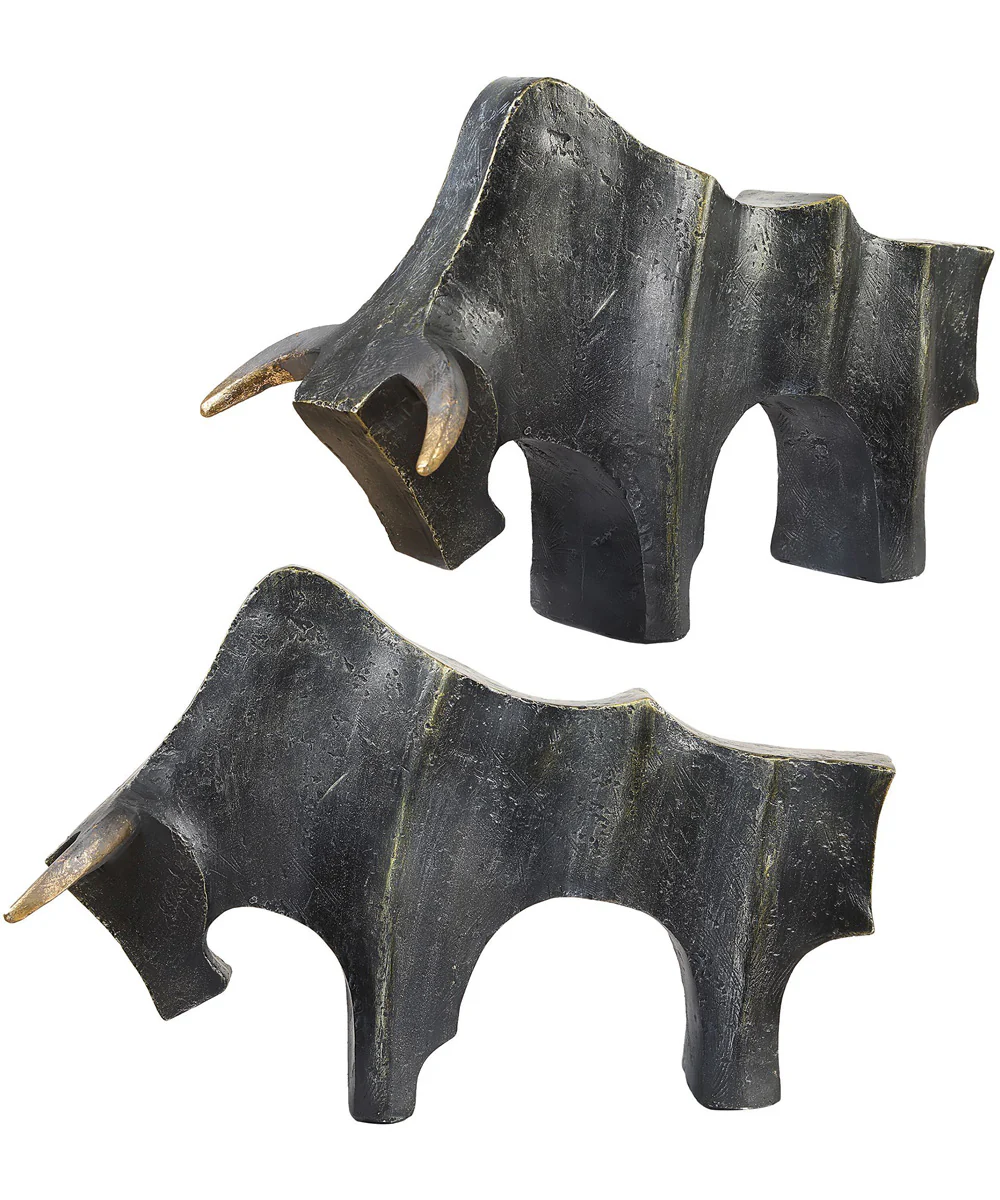 Regal Bull Bronze Sculptures Set of 2 - Image 4