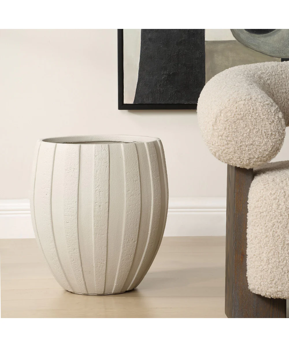 Ridgehaven Textured Outdoor Planter - Image 3