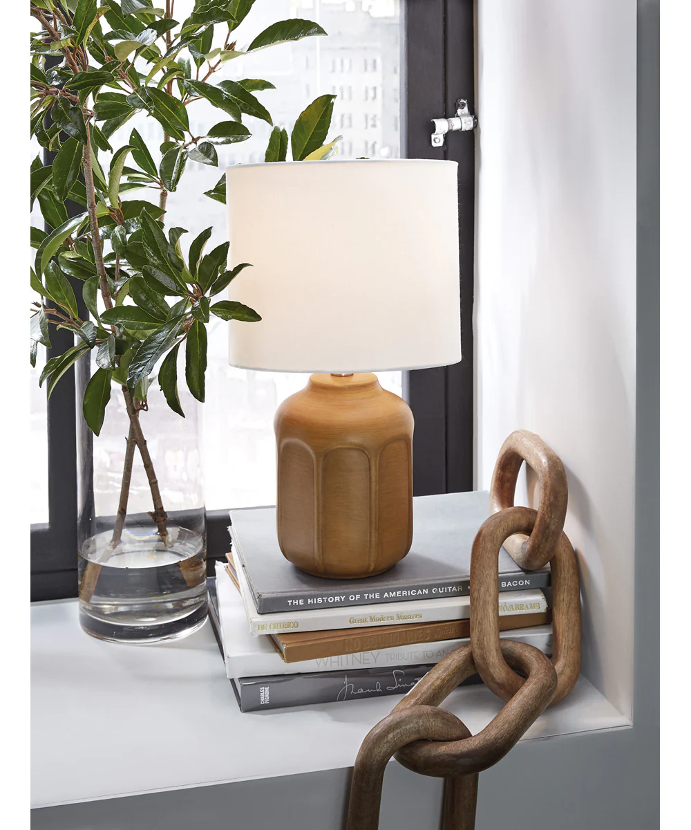 Gierburg Ceramic Table Lamp Ochre - Image 2