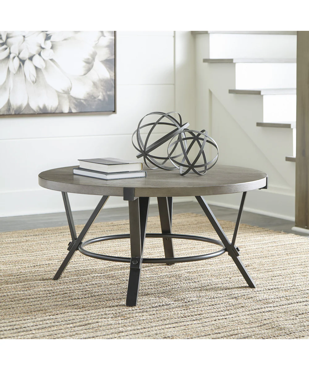 Zontini Round Cocktail Table Light Brown